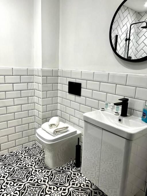 Stunning 1 Bed Apt In West End 글라스고 외부 사진